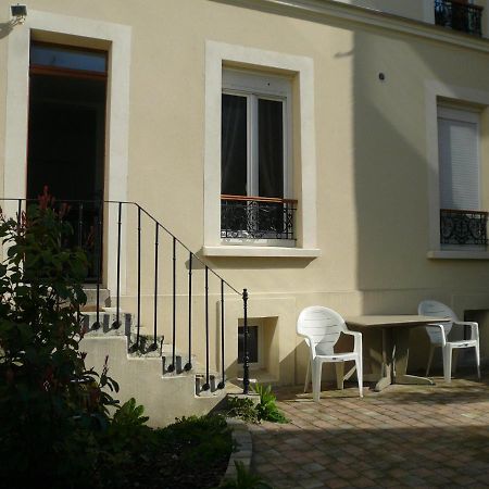 Loft Fraternite Ξενοδοχείο Bagnolet Εξωτερικό φωτογραφία