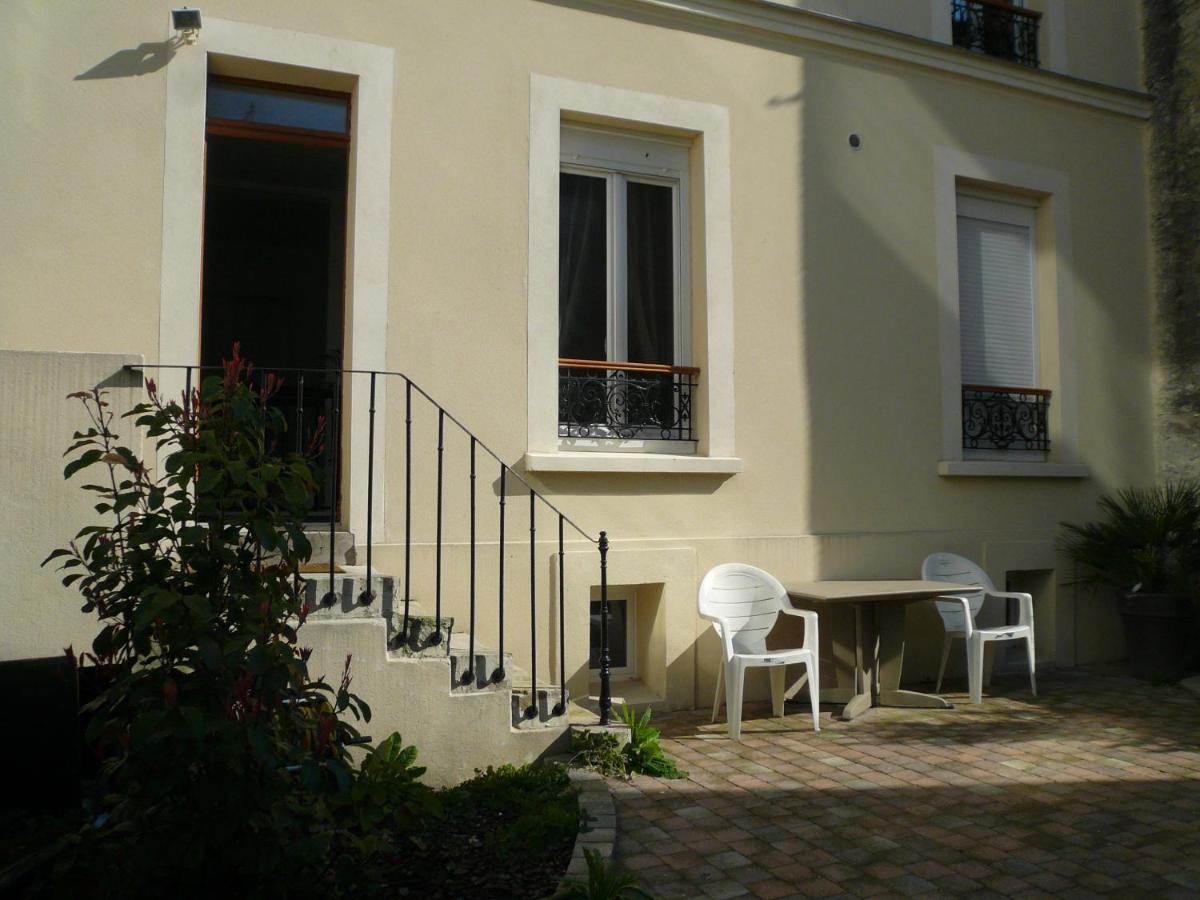 Loft Fraternite Ξενοδοχείο Bagnolet Εξωτερικό φωτογραφία
